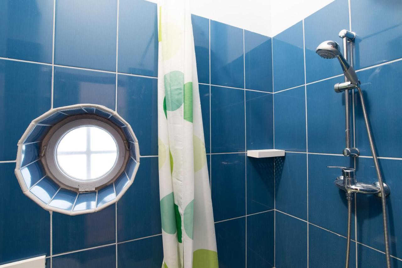 Downtown Oasis Hostel Budapest Bagian luar foto